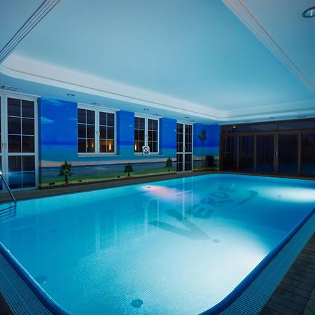 Hotel Verde Кошалин Экстерьер фото