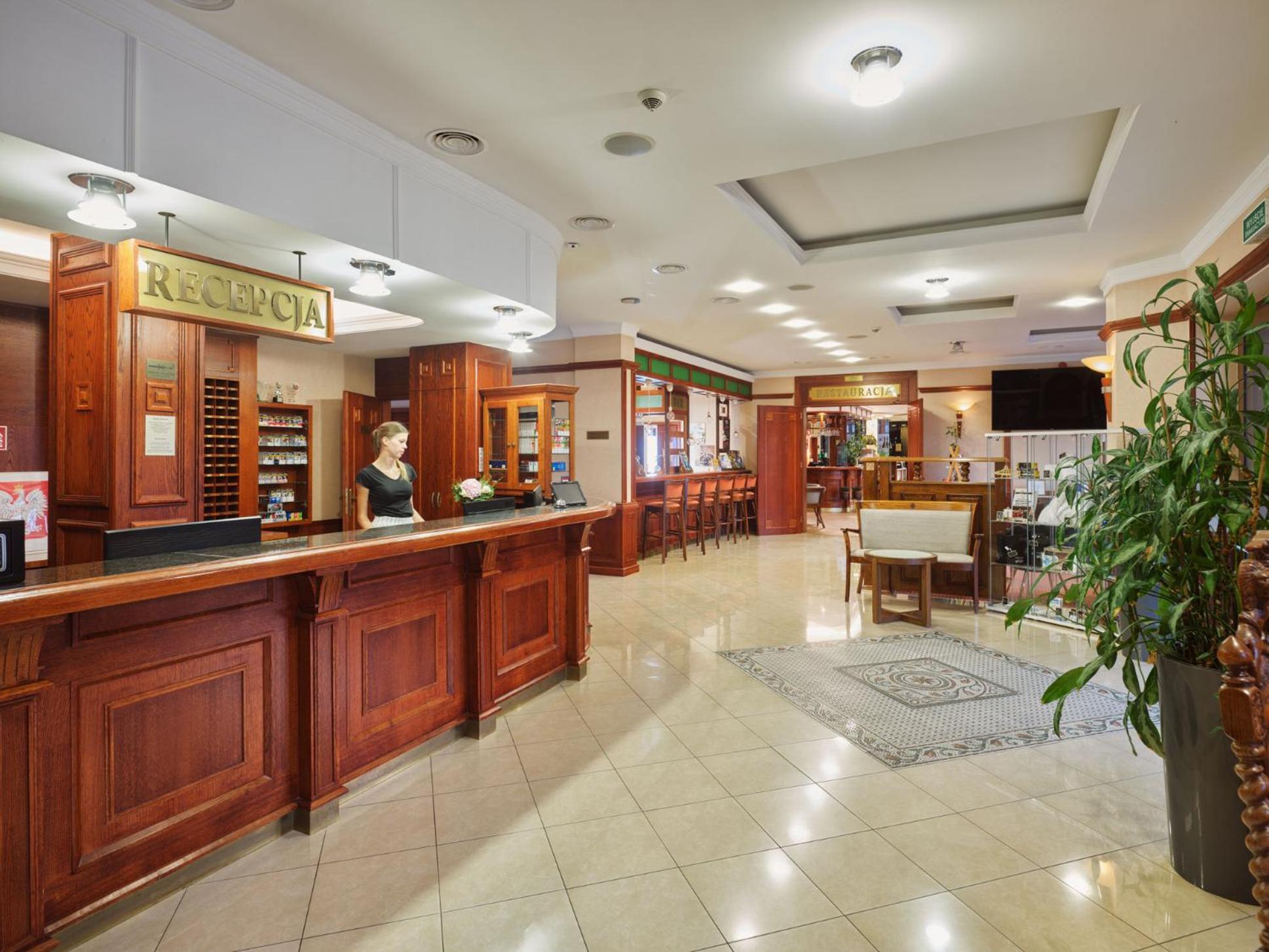 Hotel Verde Кошалин Экстерьер фото