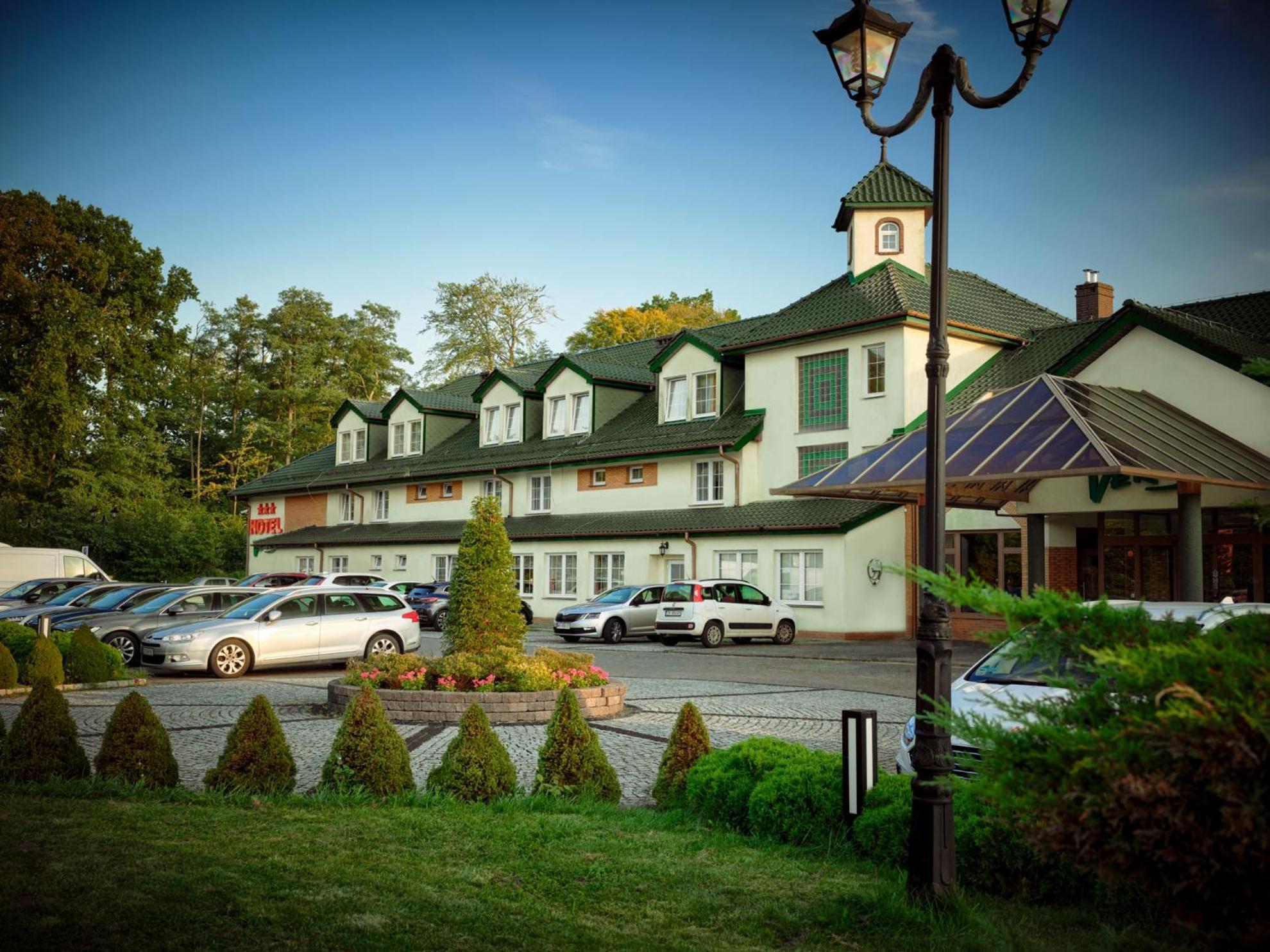 Hotel Verde Кошалин Экстерьер фото